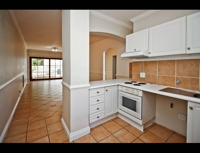 2 BEDROOM APARTMENT FOR SALE IN SAXONWOLD